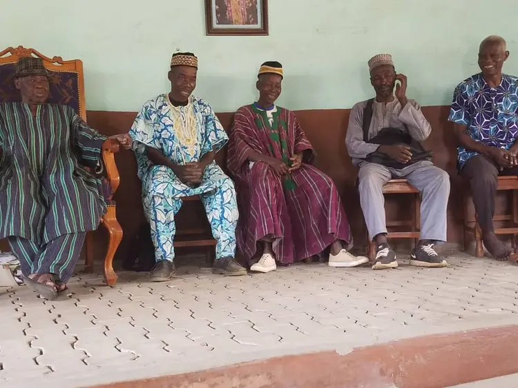 Ɛsɔtom ɖɛsɩƴaa nɛ samaɣ palakɩ tʊmaɣ ŋɖɩ ŋɖɩ Ɛsɔtom takayaɣ taa